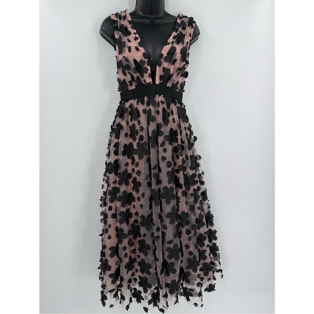 Anthropologie Strappy Floral Floral Appliqúe Tulle Midi Dress | Black /Blush | 0 - Picture 2 of 12